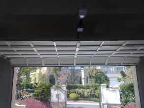 車庫門開門機(jī)